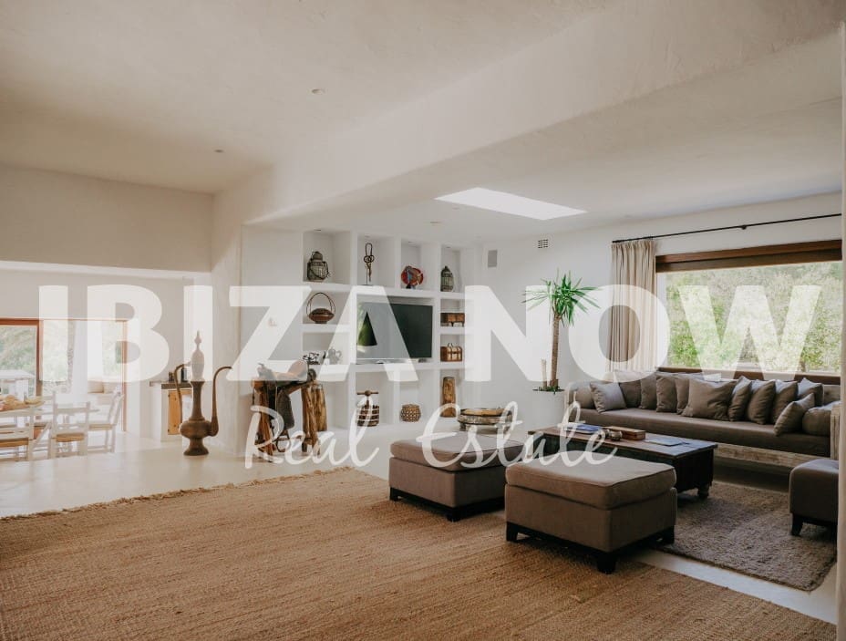 Finca/Casa Rural de 5 habitaciones en Santa Gertrudis de Fruitera en venta con piscina - 6.500.000 € (Ref: 8850502)