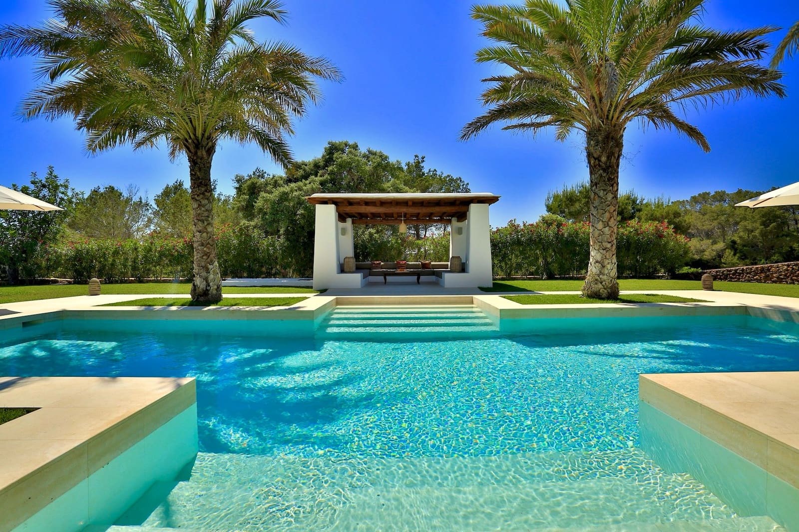 Finca/Casa Rural de 5 habitaciones en Santa Gertrudis de Fruitera en venta con piscina - 6.500.000 € (Ref: 8850502)