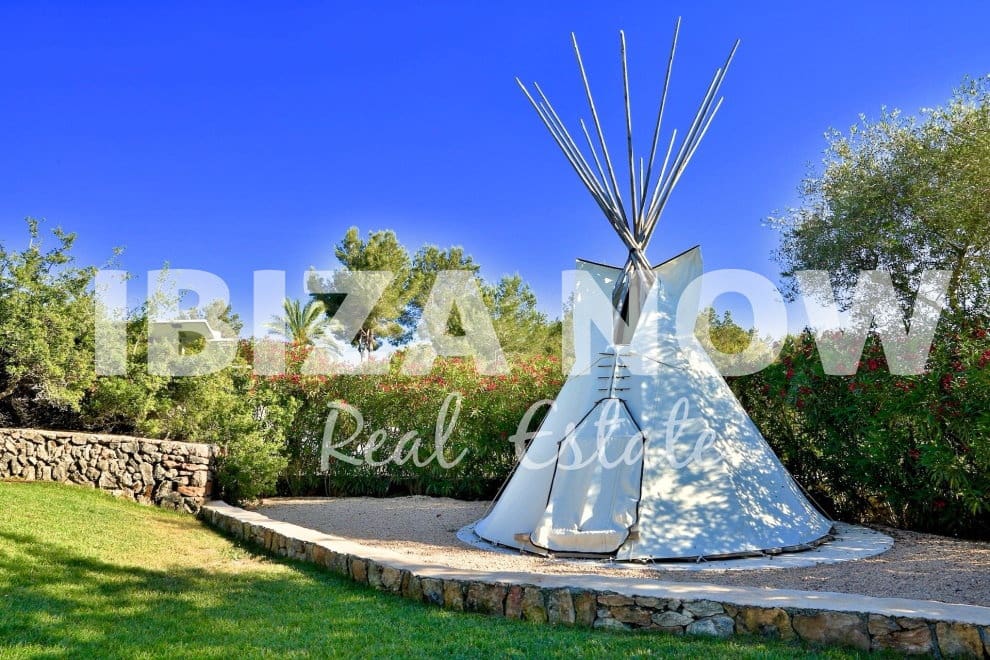 Finca/Casa Rural de 5 habitaciones en Santa Gertrudis de Fruitera en venta con piscina garaje - 5.900.000 € (Ref: 8850502)