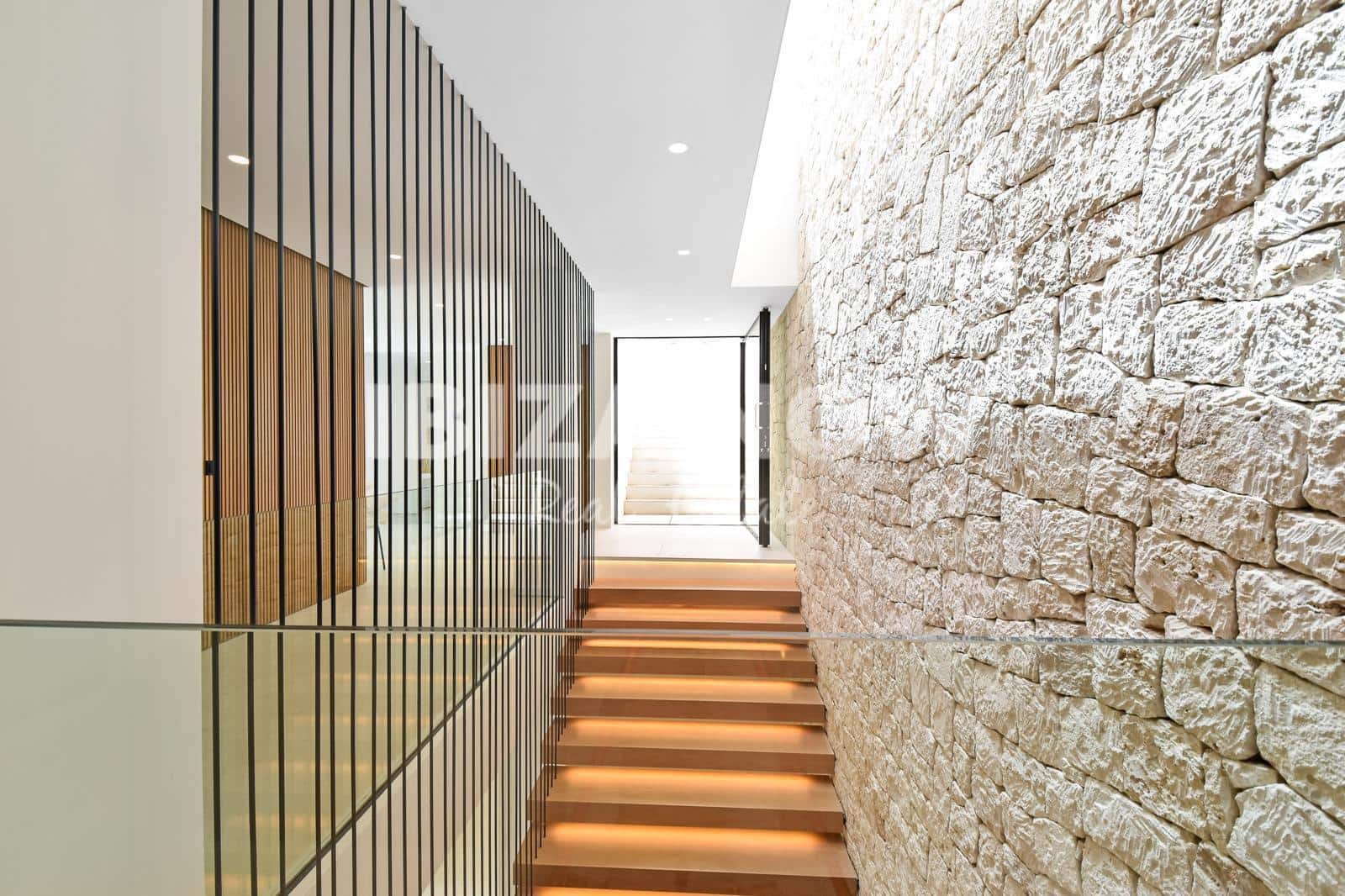 7 slaapkamer Villa te koop in Nuestra Senora de Jesus met zwembad - € 8.500.000 (Ref: 8891751)