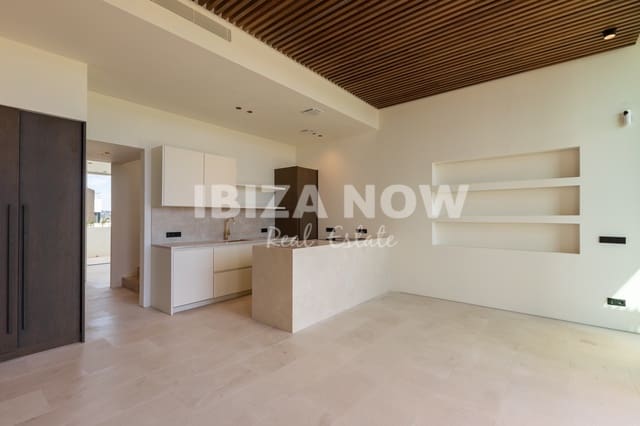 3 sypialnia Apartament na sprzedaż w Talamanca, Miasto Ibiza / Eivissa z basenem - 1 700 000 € (Ref: 8895184)