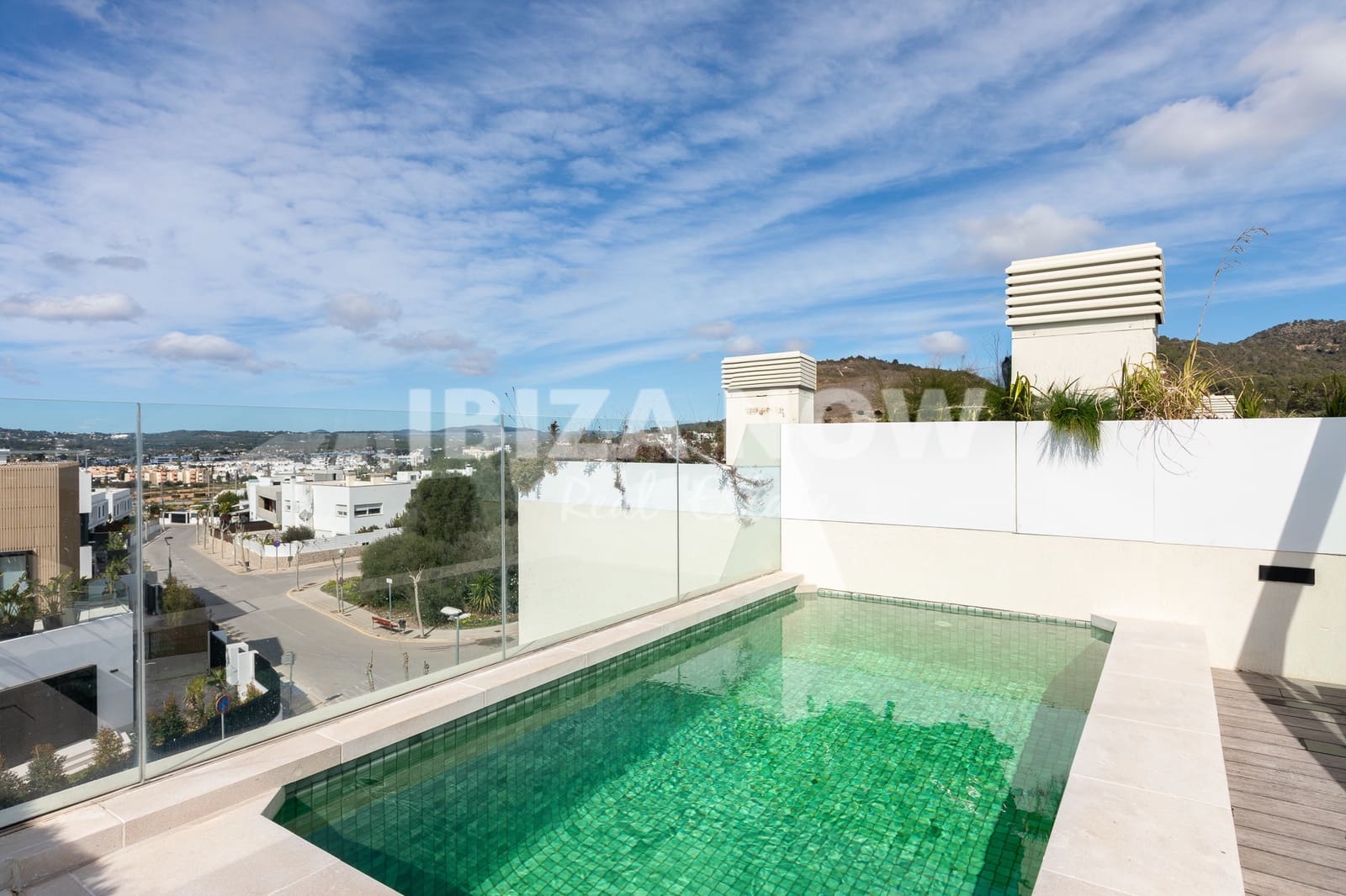 3 bedroom Apartment for sale in Talamanca with pool - € 1,700,000 (Ref: 8895184)