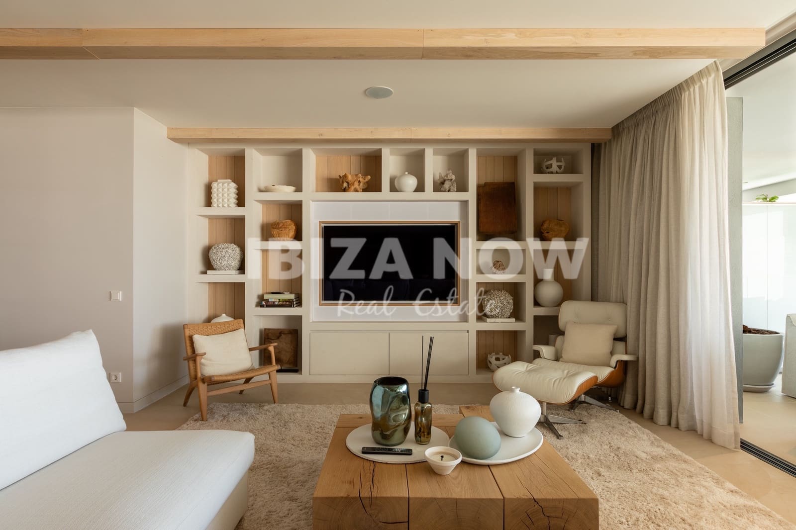 4 sypialnia Apartament na sprzedaż w Talamanca z basenem - 5 990 000 € (Ref: 8895185)