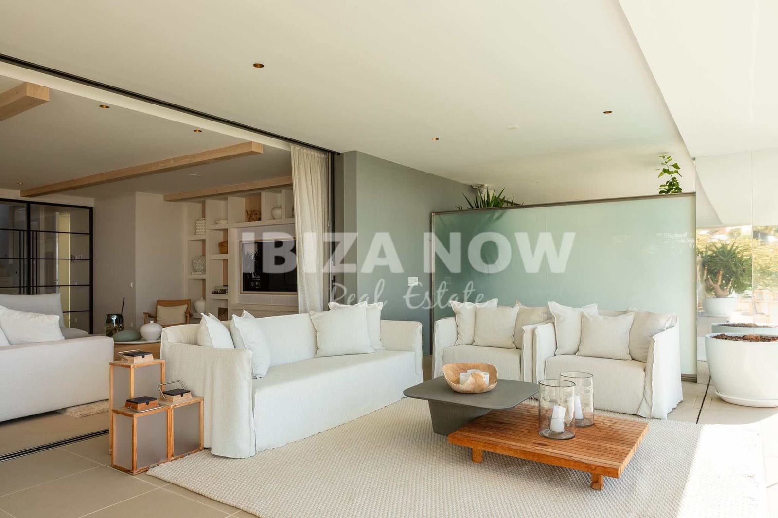 4 sypialnia Apartament na sprzedaż w Talamanca z basenem - 5 990 000 € (Ref: 8895185)