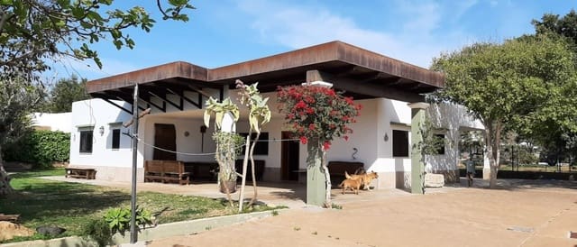 3 soveværelse Villa til salg i Sant Jordi de Ses Salines, San Jose / Sant Josep de Sa Talaia med garage - € 16.000.000 (Ref: 9187502)
