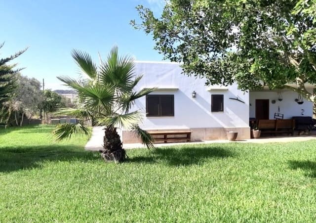 3 slaapkamer Villa te koop in Sant Jordi de Ses Salines, San Jose / Sant Josep de Sa Talaia met garage - € 1.600.000 (Ref: 9187502)