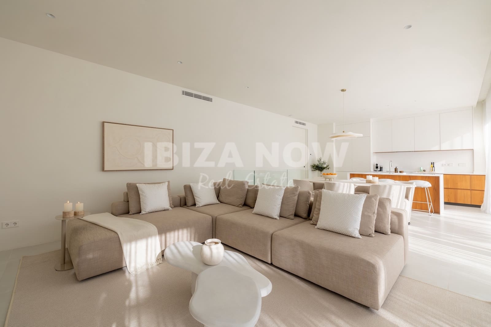 4 soverom Leilighet til salgs i Talamanca med svømmebasseng garasje - € 1 650 000 (Ref: 9263511)