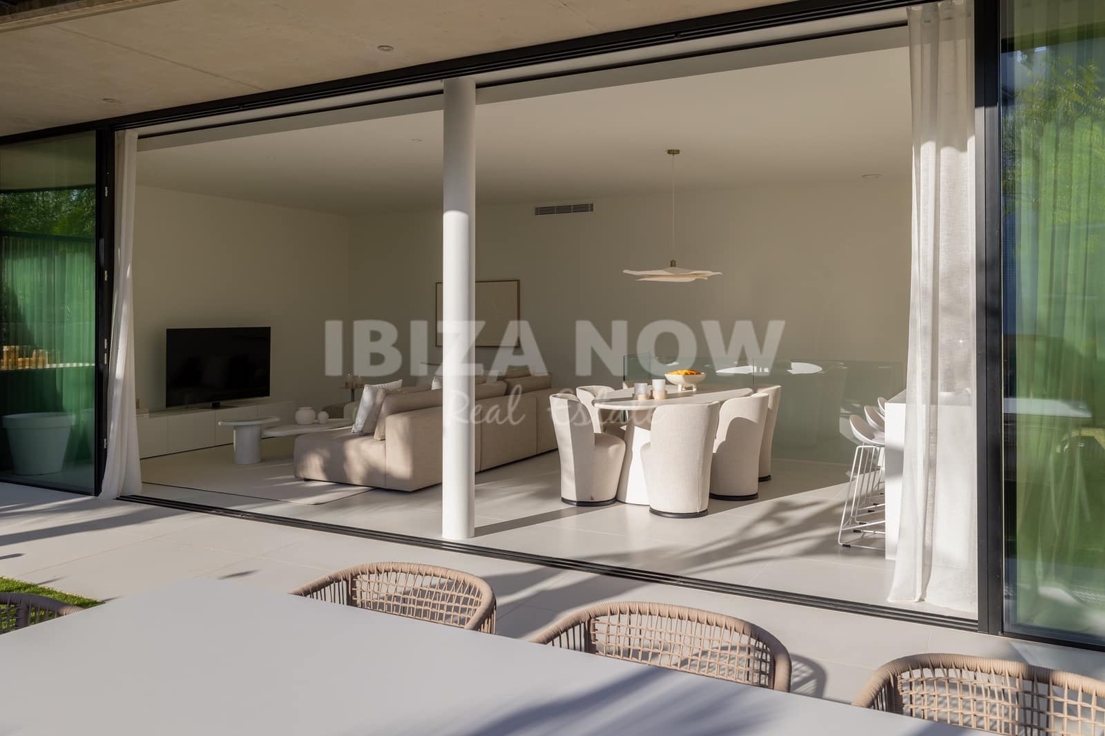 4 soverom Leilighet til salgs i Talamanca med svømmebasseng garasje - € 1 650 000 (Ref: 9263511)