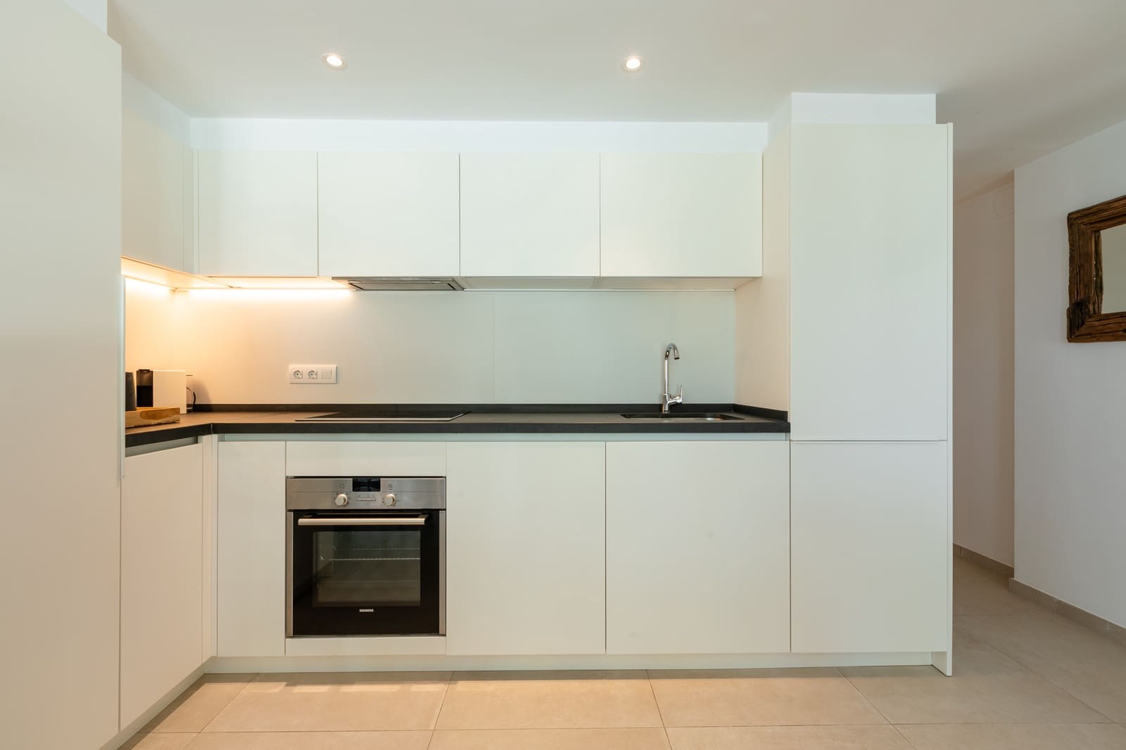 3 slaapkamer Appartement te koop in Cala Vadella met zwembad - € 640.000 (Ref: 9306722)