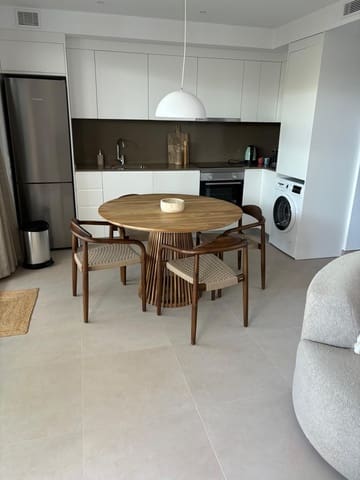 Apartamento de 2 habitaciones en Sant Antoni de Portmany en venta con piscina garaje - 595.000 € (Ref: 9360844)