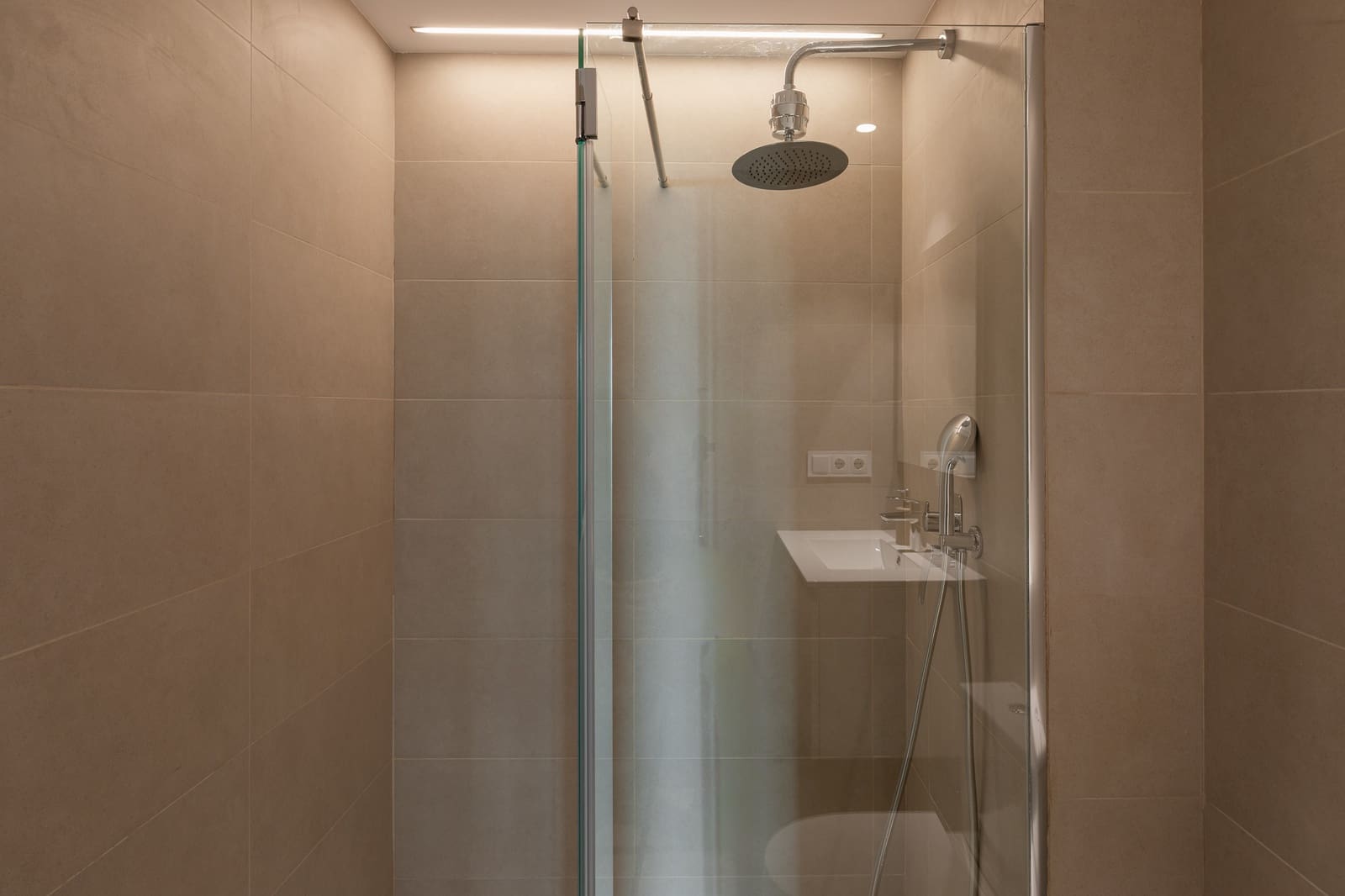 2 makuuhuone Huoneisto myytävänä paikassa Sant Antoni de Portmany mukana uima-altaan 
autotalli - 615 000 € (Ref: 9360845)