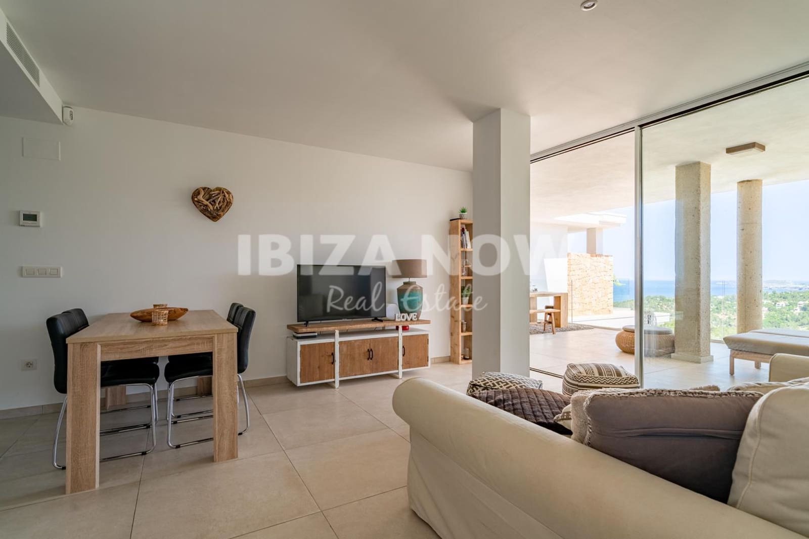 2 bedroom Apartment for sale in Cala Vadella with pool - € 690,000 (Ref: 9394485)
