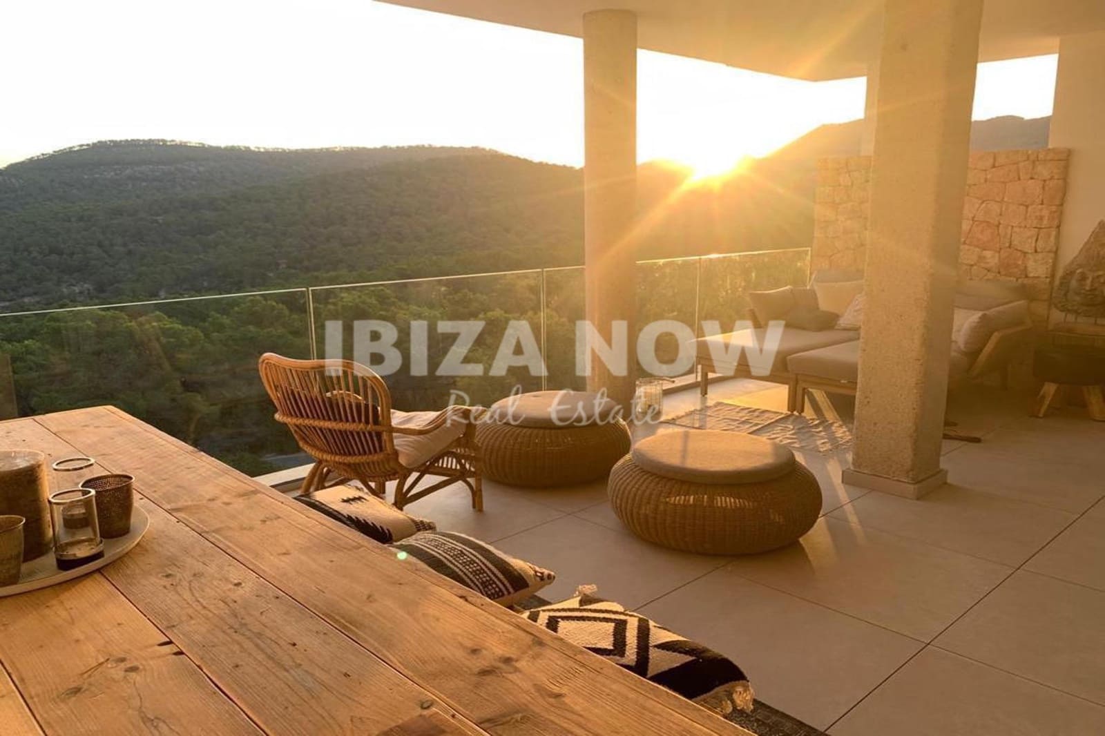 2 bedroom Apartment for sale in Cala Vadella with pool - € 690,000 (Ref: 9394485)