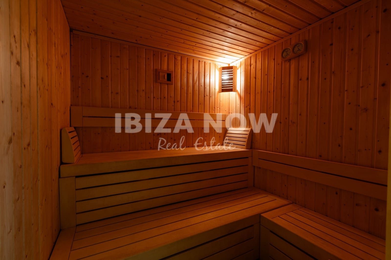 2 bedroom Apartment for sale in Cala Vadella with pool - € 690,000 (Ref: 9394485)