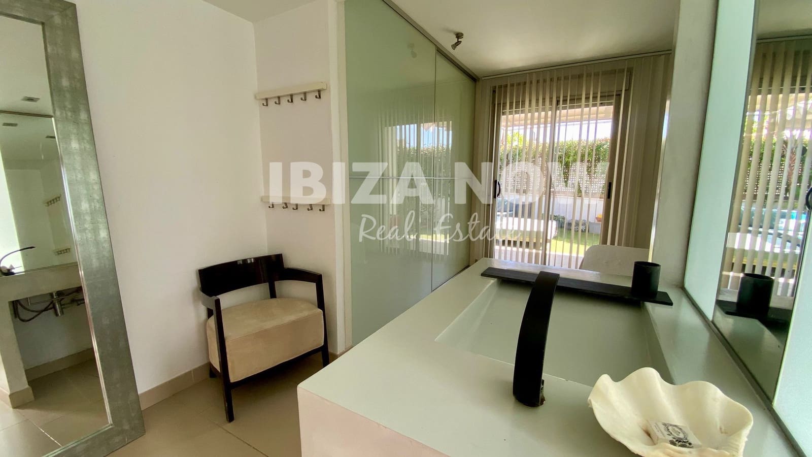 2 quarto Apartamento para venda em Illa Plana com garagem - 880 000 € (Ref: 9464939)