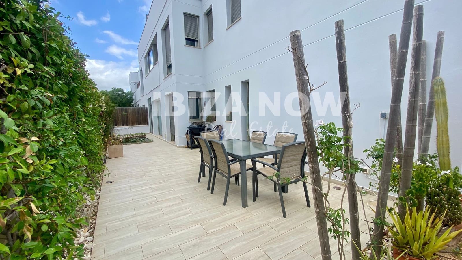 2 quarto Apartamento para venda em Illa Plana com garagem - 880 000 € (Ref: 9464939)