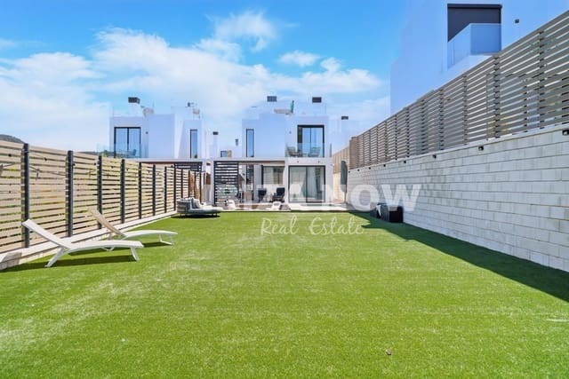 3 makuuhuone Huvila myytävänä paikassa Cala Tarida, San Jose / Sant Josep de Sa Talaia mukana uima-altaan 
autotalli - 1 200 000 € (Ref: 9466298)