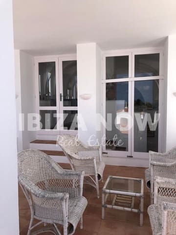 4 bedroom Villa for sale in Cala Vadella, San Jose / Sant Josep de Sa Talaia with pool - € 1,850,000 (Ref: 9466300)