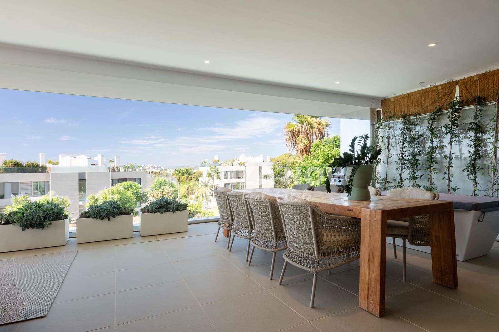 4 bedroom Apartment for sale in Ibiza / Eivissa town with garage - € 2,885,000 (Ref: 9467741)