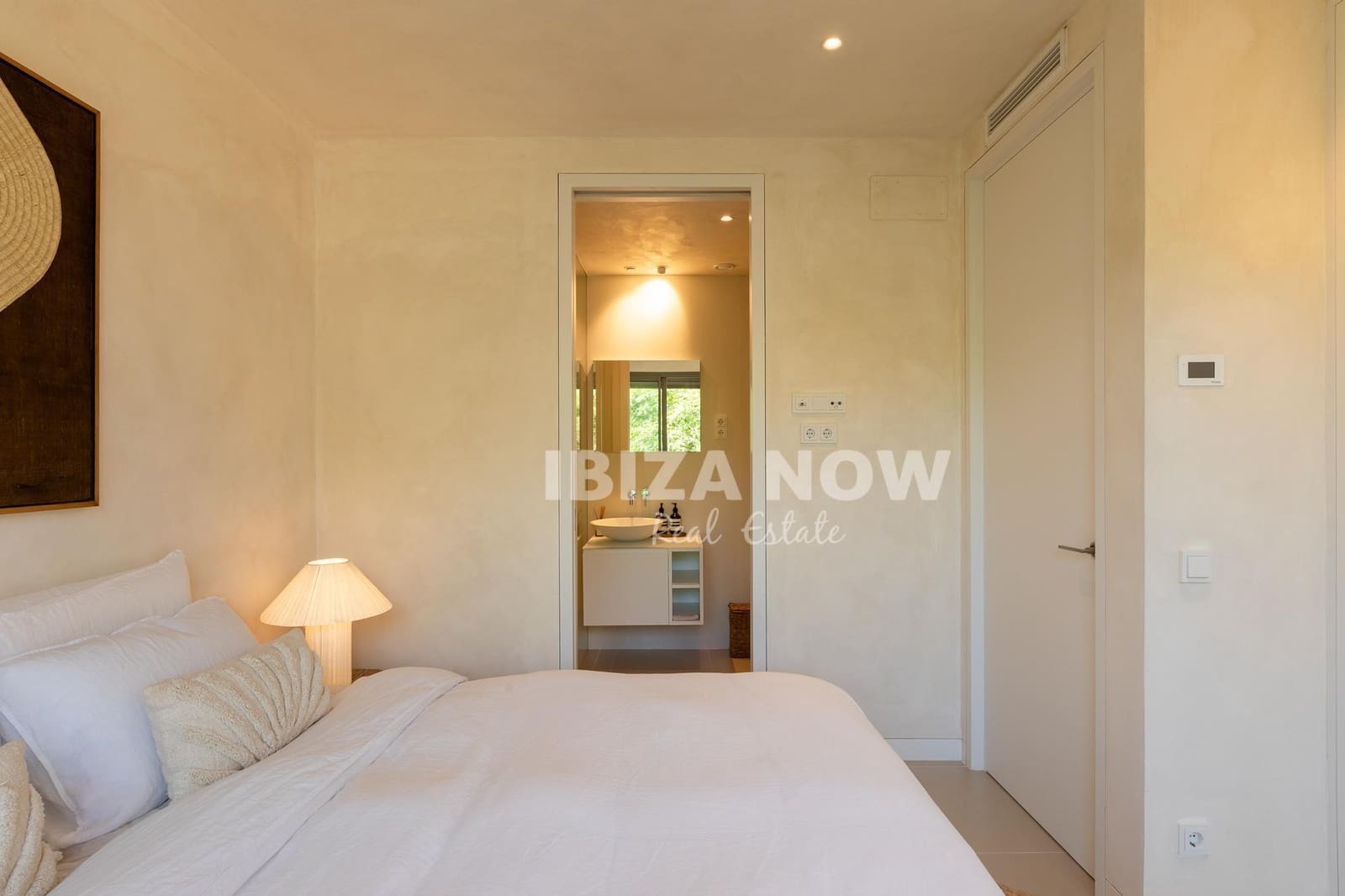 4 bedroom Apartment for sale in Ibiza / Eivissa town with garage - € 2,885,000 (Ref: 9467741)