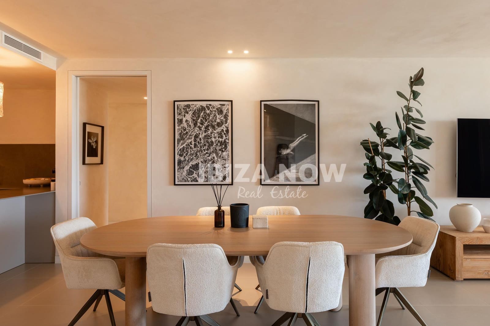 4 bedroom Apartment for sale in Ibiza / Eivissa town with garage - € 2,885,000 (Ref: 9467741)