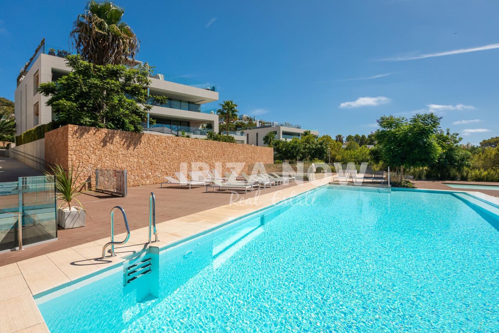 4 bedroom Apartment for sale in Ibiza / Eivissa town with garage - € 2,885,000 (Ref: 9467741)