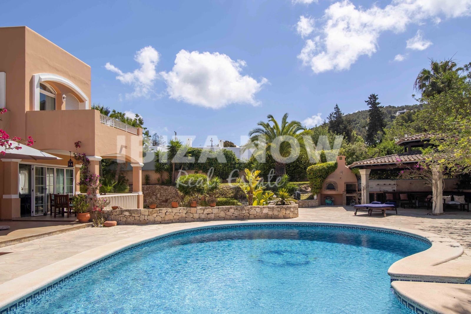 7 slaapkamer Villa te koop in Ibiza dorp met zwembad garage - € 3.960.000 (Ref: 9467743)