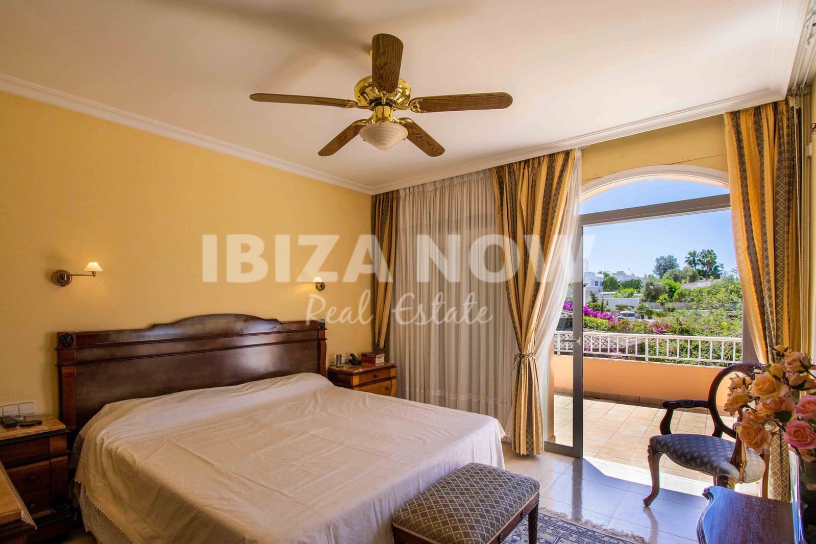 7 bedroom Villa for sale in Ibiza / Eivissa town with pool garage - € 3,960,000 (Ref: 9467743)