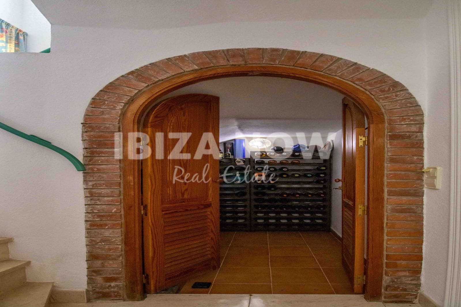 7 bedroom Villa for sale in Ibiza / Eivissa town with pool garage - € 3,960,000 (Ref: 9467743)