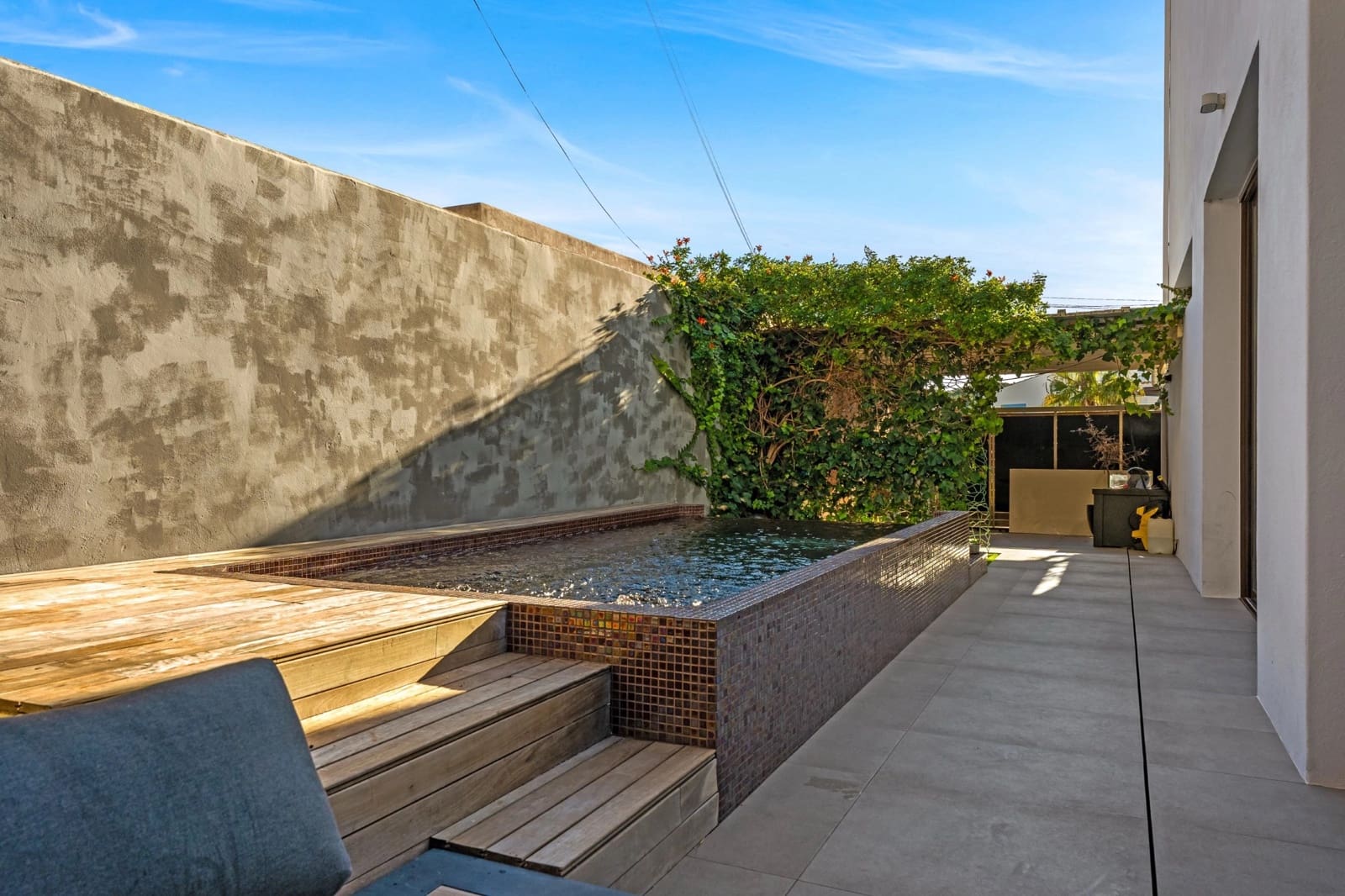 3 bedroom Apartment for sale in San Jose / Sant Josep de Sa Talaia with pool garage - € 1,149,000 (Ref: 9496647)