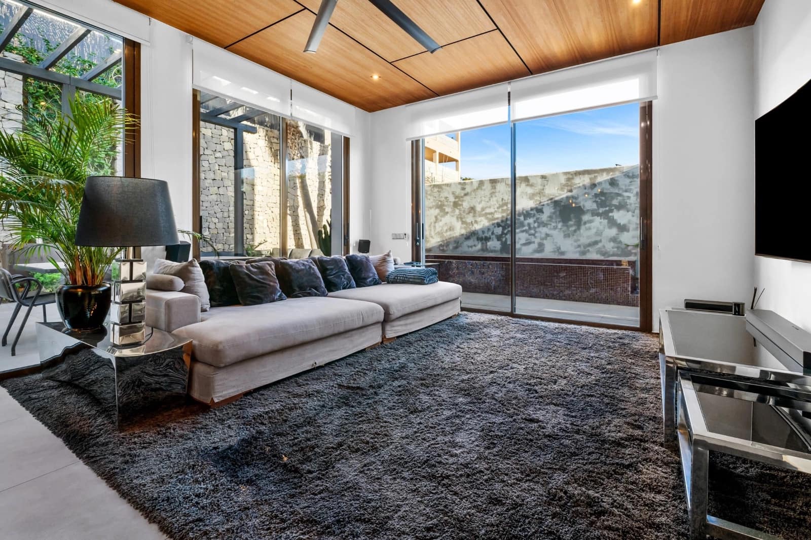 3 bedroom Apartment for sale in San Jose / Sant Josep de Sa Talaia with pool garage - € 1,149,000 (Ref: 9496647)