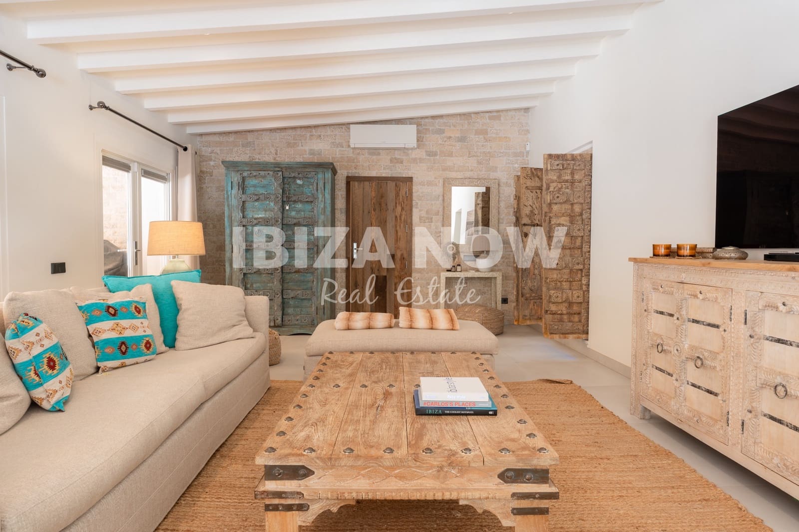 5 soverom Villa til salgs i Porroig med svømmebasseng garasje - € 3 500 000 (Ref: 9564023)