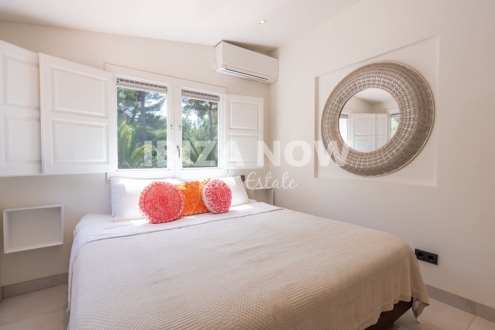 5 sovrum Villa till salu i Porroig med pool garage - 3 500 000 € (Ref: 9564023)