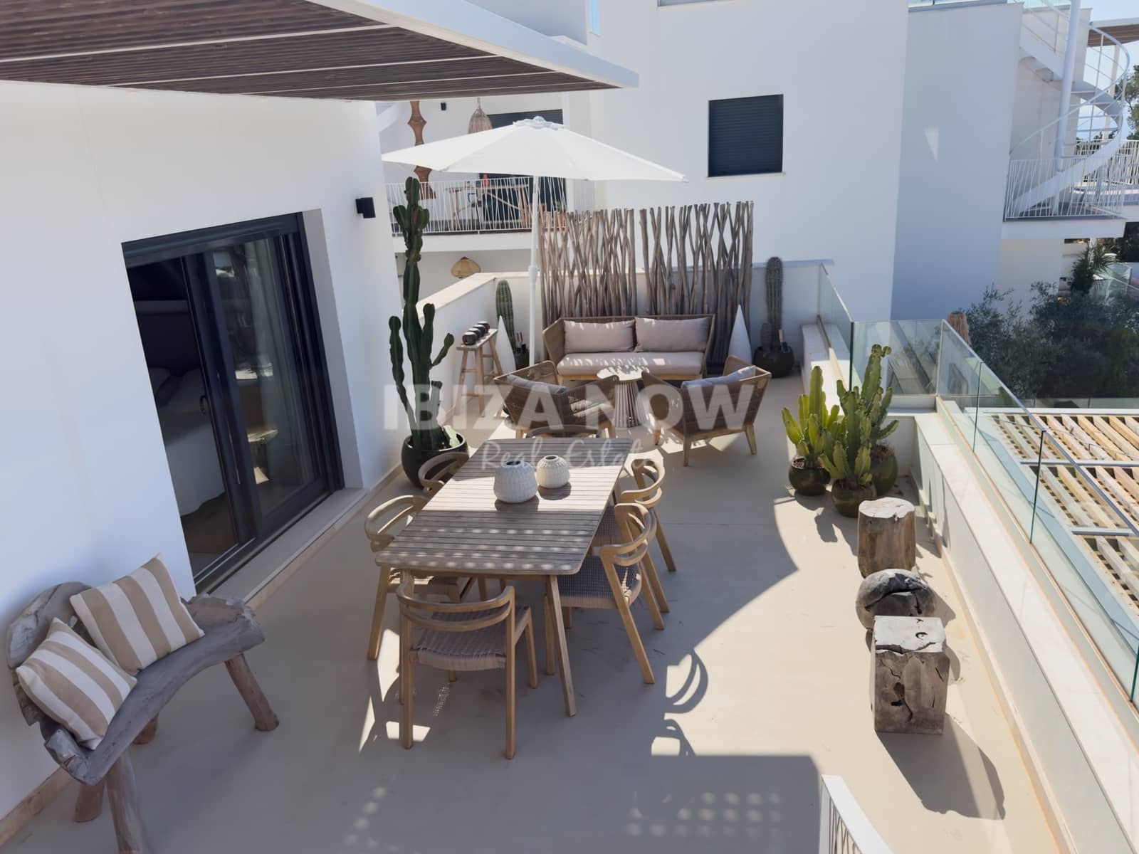 2 quarto Apartamento para venda em San Jose / Sant Josep de Sa Talaia com piscina garagem - 695 000 € (Ref: 9779175)