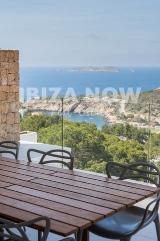3 bedroom Apartment for sale in San Jose / Sant Josep de Sa Talaia with pool garage - € 1,395,000 (Ref: 9829917)
