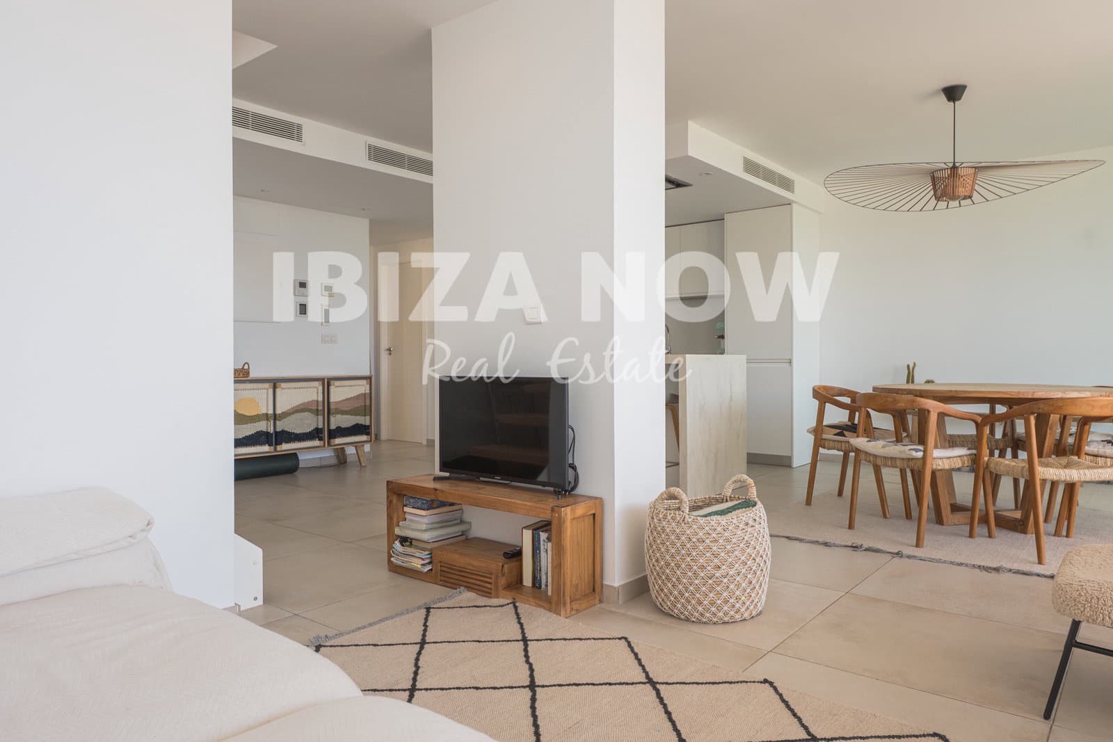 3 bedroom Apartment for sale in San Jose / Sant Josep de Sa Talaia with pool garage - € 1,395,000 (Ref: 9829917)