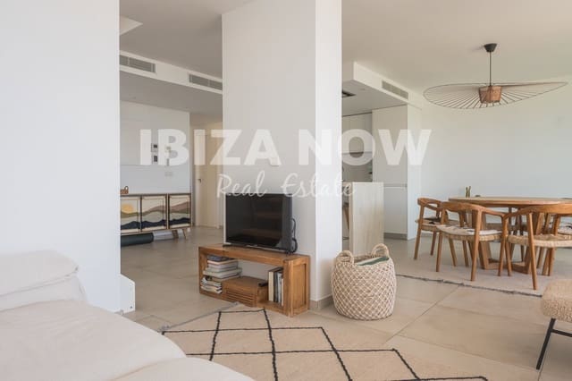3 bedroom Apartment for sale in San Jose / Sant Josep de Sa Talaia with pool garage - € 1,395,000 (Ref: 9829917)
