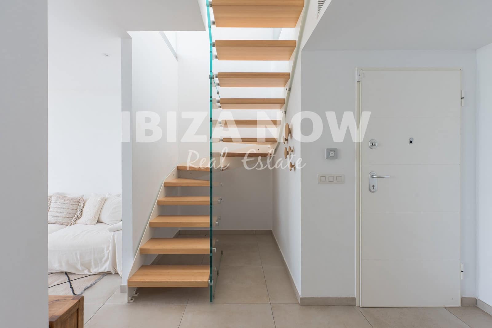 3 bedroom Apartment for sale in San Jose / Sant Josep de Sa Talaia with pool garage - € 1,395,000 (Ref: 9829917)
