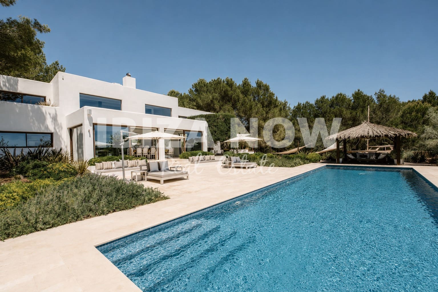 6 slaapkamer Villa te koop in Santa Gertrudis de Fruitera met zwembad garage - € 5.750.000 (Ref: 9994683)