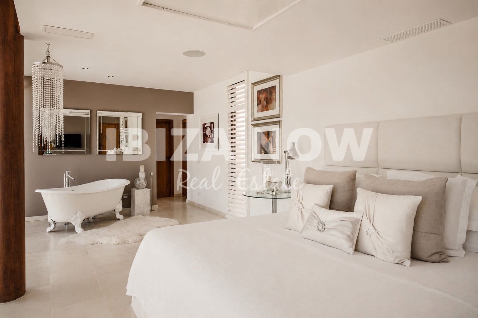 6 chambre Villa/Maison à vendre à Santa Gertrudis de Fruitera avec piscine garage - 5 750 000 € (Ref: 9994683)