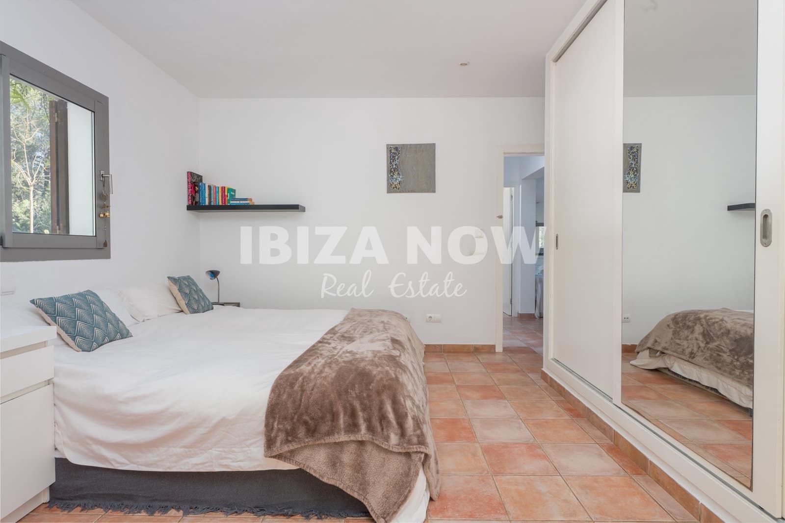 4 chambre Finca/Maison de Campagne à vendre à Santa Gertrudis de Fruitera avec piscine garage - 2 750 000 € (Ref: 9994690)