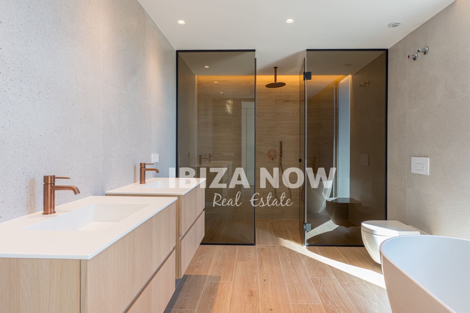 4 slaapkamer Villa te koop in Nuestra Senora de Jesus met zwembad garage - € 5.650.000 (Ref: 9996075)