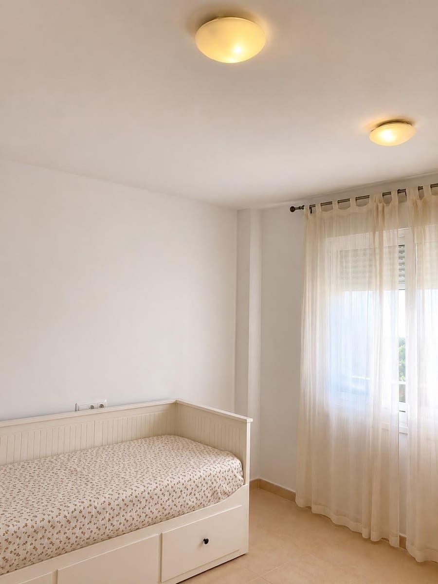 2 sovrum Takvåning till salu i Roldan med pool - 145 000 € (Ref: 10013354)