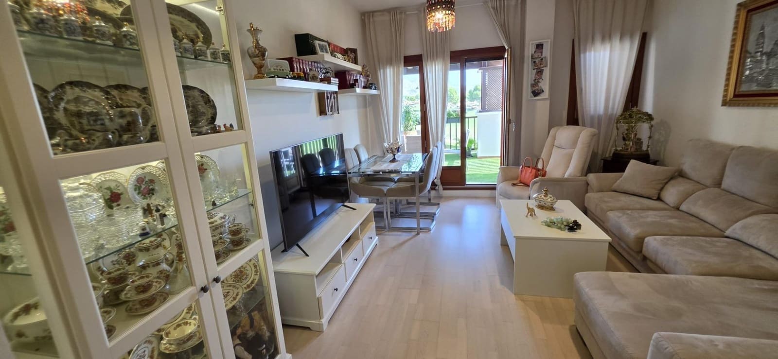 Apartamento de 2 habitaciones en El Valle Golf Resort en venta con piscina - 239.000 € (Ref: 10047330)