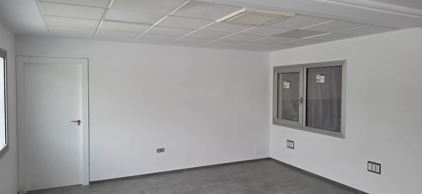 2 bedroom Business for rent in Alcantarilla - € 4,500 (Ref: 10109691)