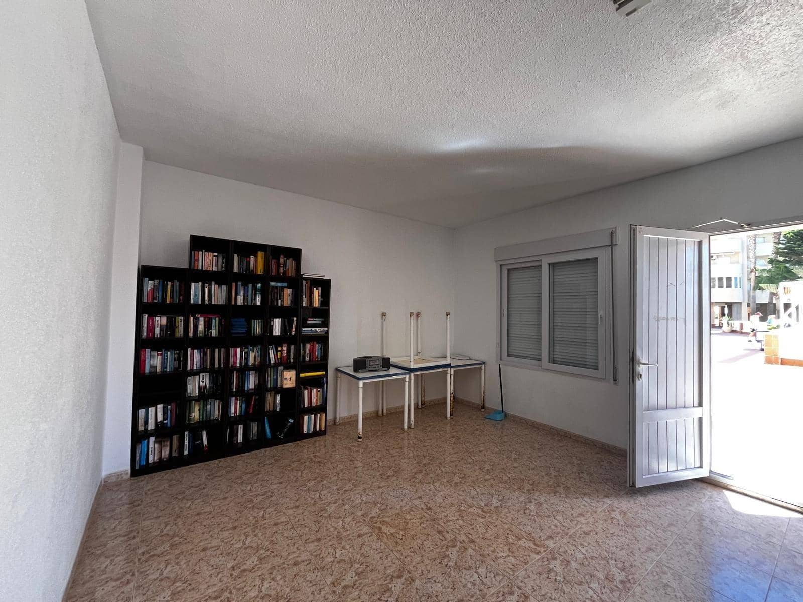 2 makuuhuone Huoneisto myytävänä paikassa La Manga del Mar Menor mukana uima-altaan 
autotalli - 170 000 € (Ref: 10115879)