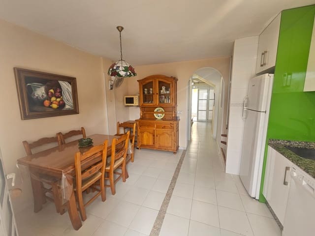 3 makuuhuone Huoneisto myytävänä paikassa Santiago de la Ribera, San Javier mukana uima-altaan 
autotalli - 180 000 € (Ref: 10139732)