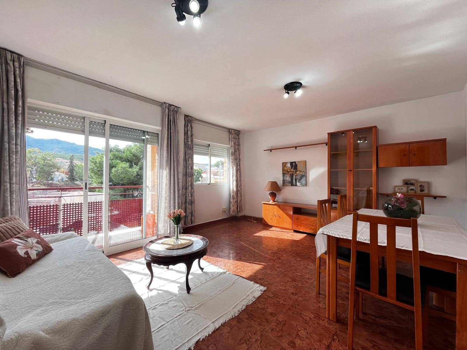 Piso de 3 habitaciones en La Alberca en venta - 198.000 € (Ref: 10177170)