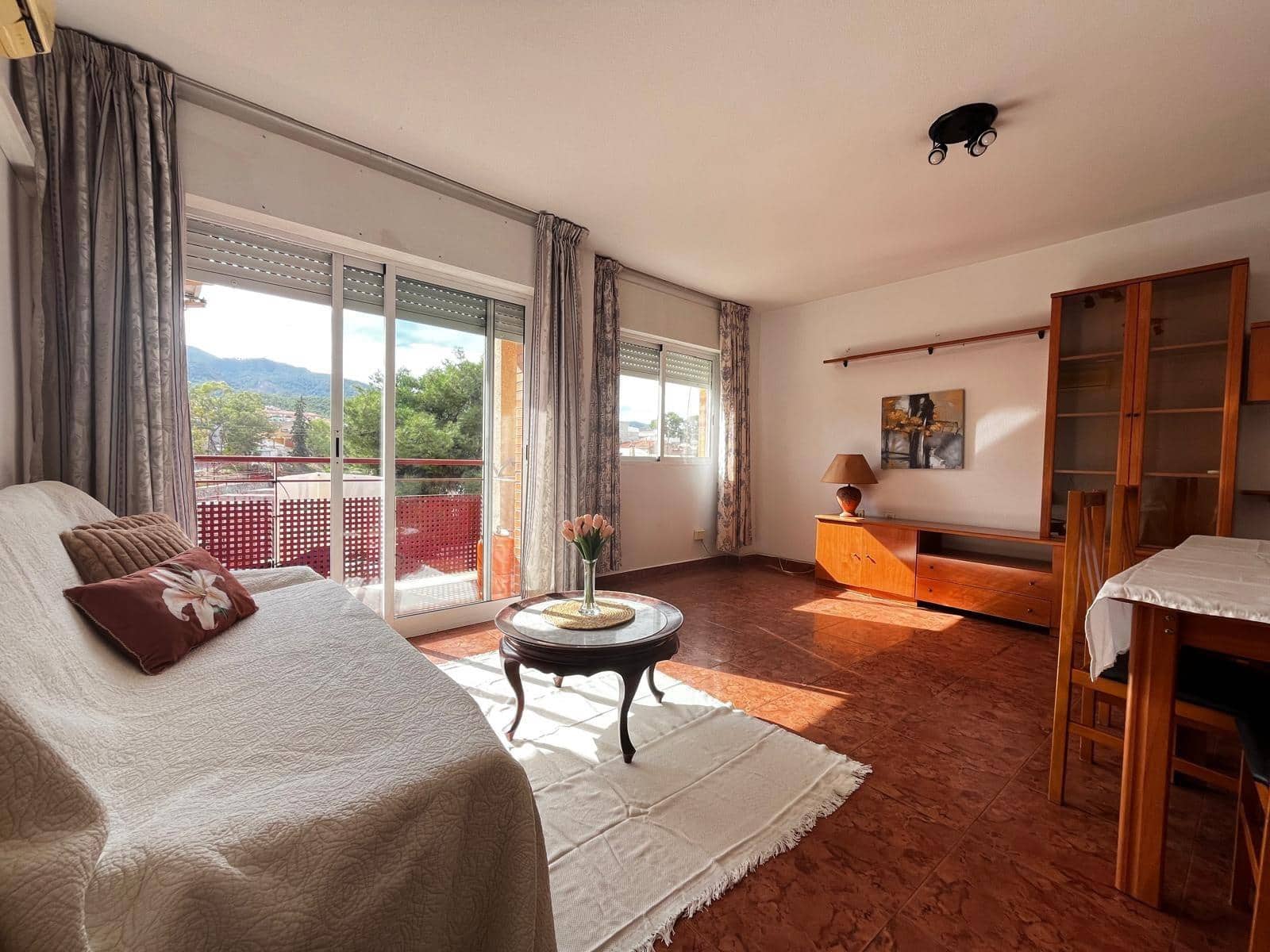Piso de 3 habitaciones en La Alberca en venta - 198.000 € (Ref: 10177170)