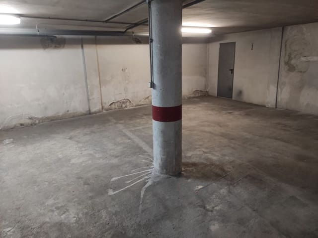 Garage til salg i Murcia by - € 26.500 (Ref: 9747863)